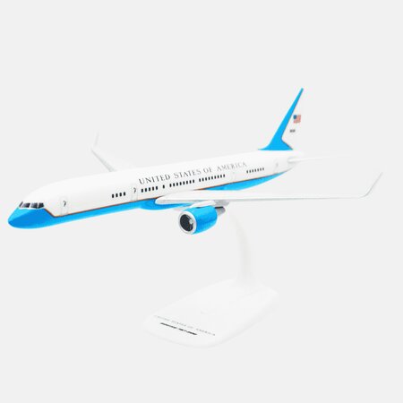 Boeing B757-200 USAF 1:200 PPC
