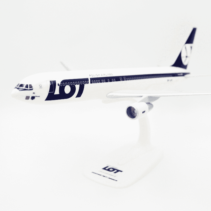 Boeing B767-300ER LOT 1:200 PPC