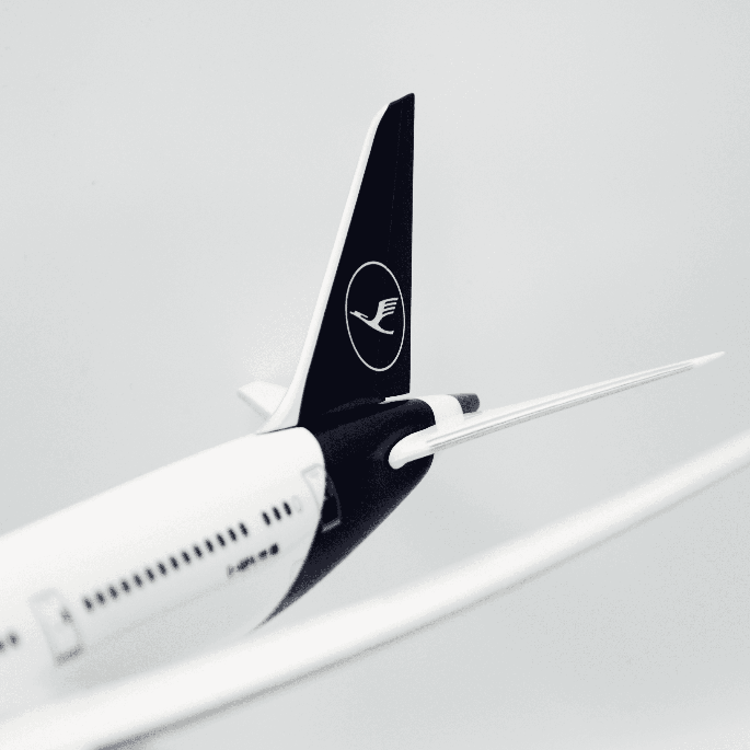 Boeing B787-9 Lufthansa 1:200 PPC