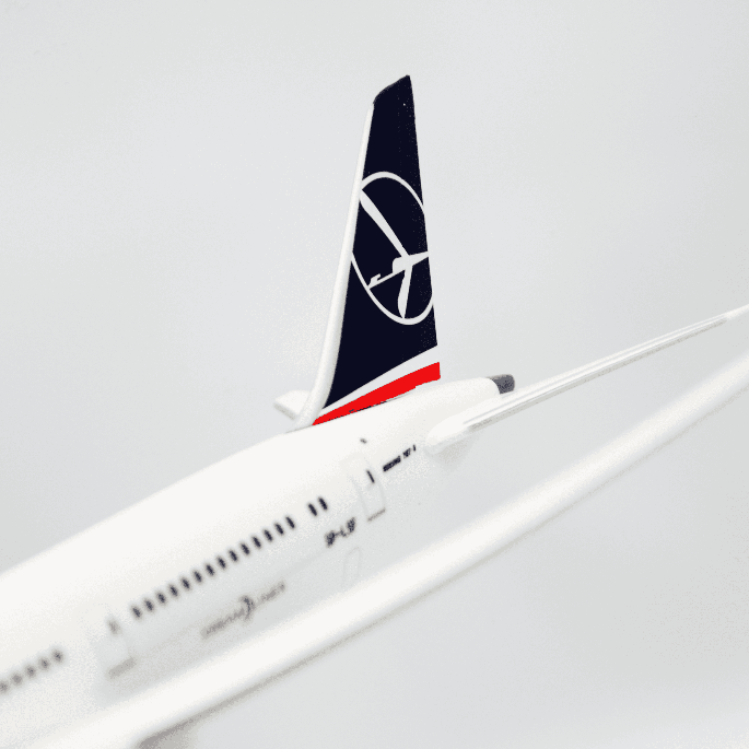 Boeing B787-9 LOT 1:200 PPC