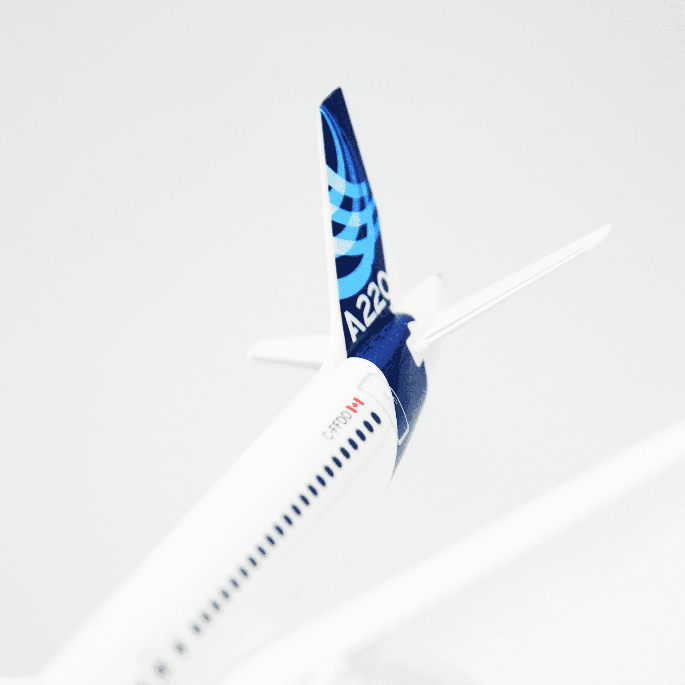 Airbus A220 Airbus Colour 1:200 Herpa