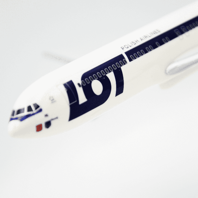 Boeing B767-300ER LOT 1:200 PPC