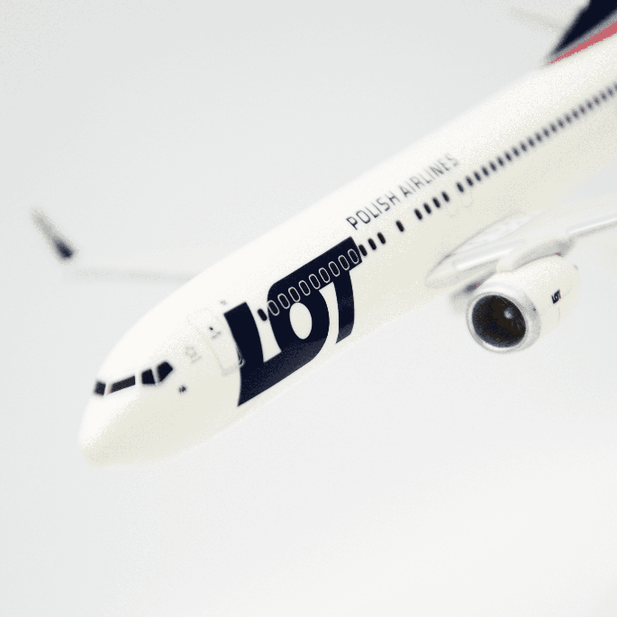 Boeing B737 MAX 8 LOT 1:200 PPC