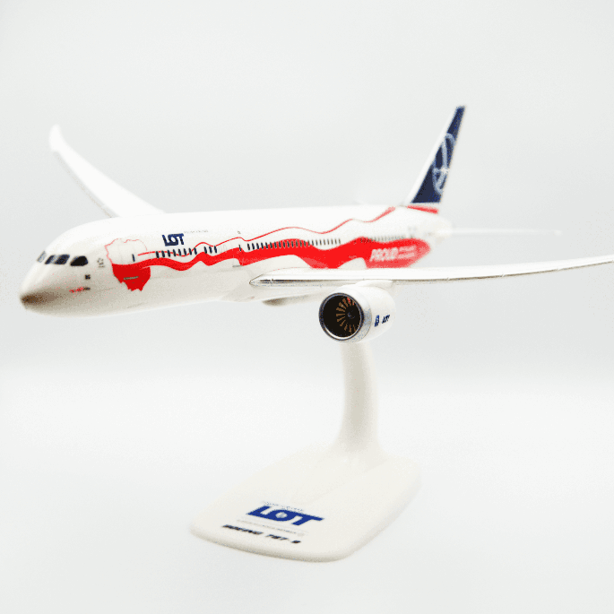 Boeing B787-9 LOT Niepodległy 1:200 PPC