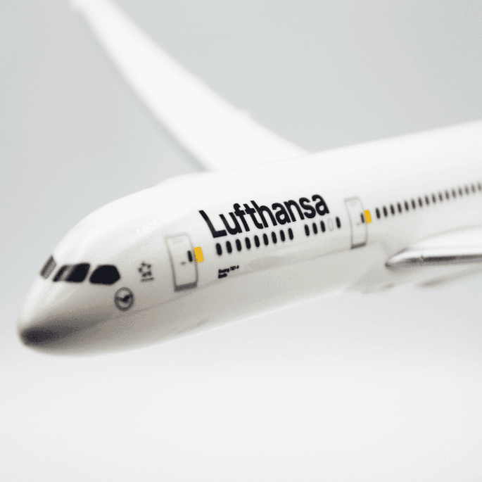 Boeing B787-9 Lufthansa 1:200 PPC