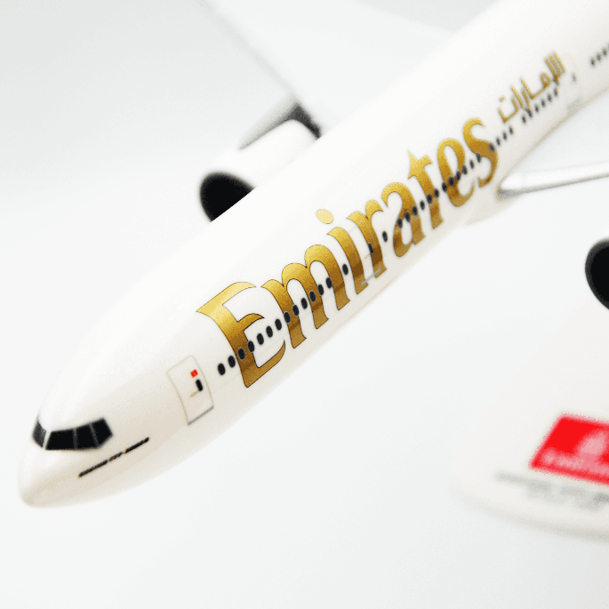 Boeing B777-300ER Emirates New 1:200 PPC