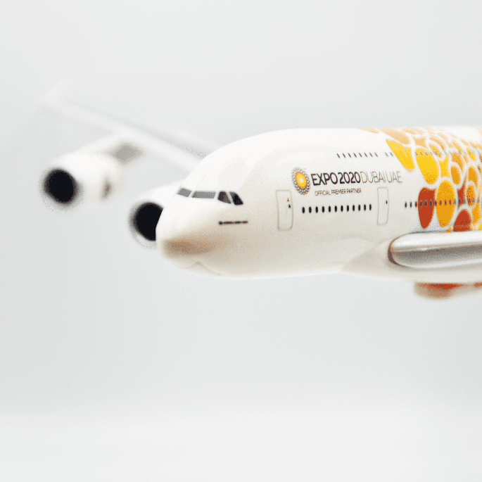 Airbus A380-800 Emirates Orange 1:250 PPC