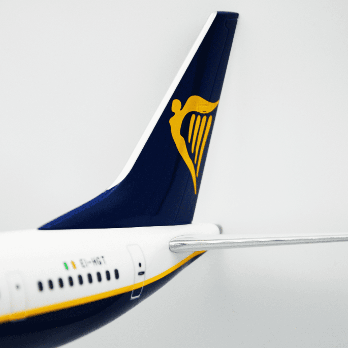 Boeing B737 max 8 Ryanair 1:100 PPC