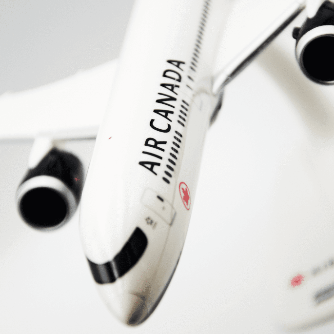 Boeing B787-9 Air Canada 1:200 Herpa