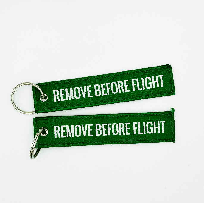 Zawieszka Remove before flight zielona