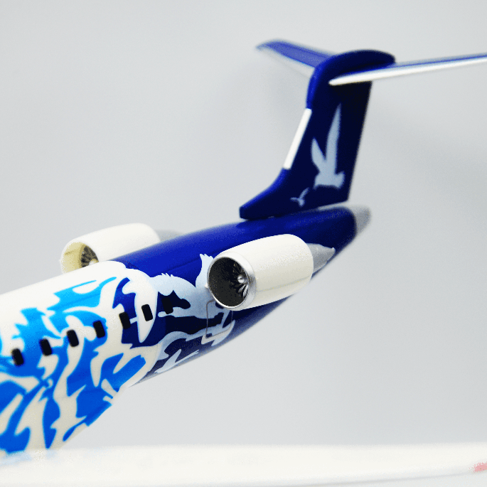 Bombardier CRJ-900 Pluna 1:200 PPC