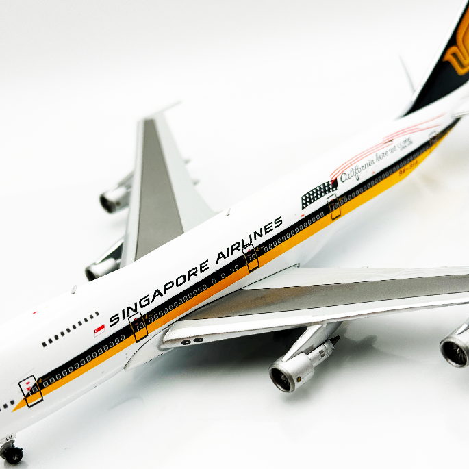 Boeing B747-200 Singapore Airlines 1:400 JC Wings