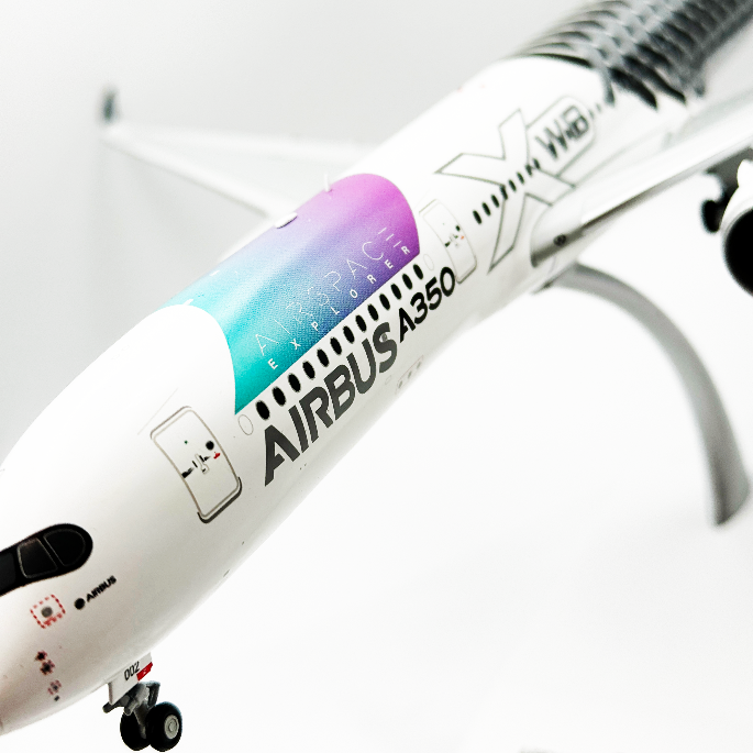 Airbus A350-900 XWB Airspace Explorer 1:200 Inflight 200