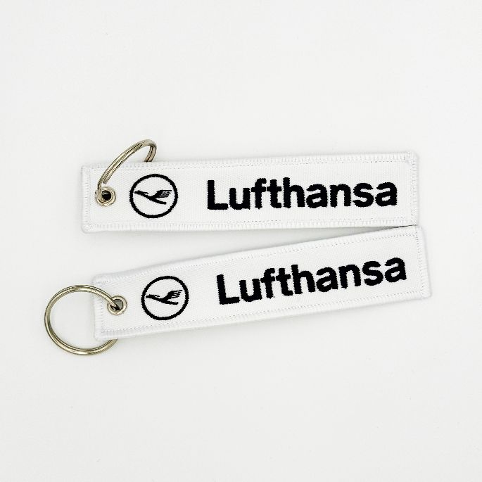 Zawieszka Lufthansa biała